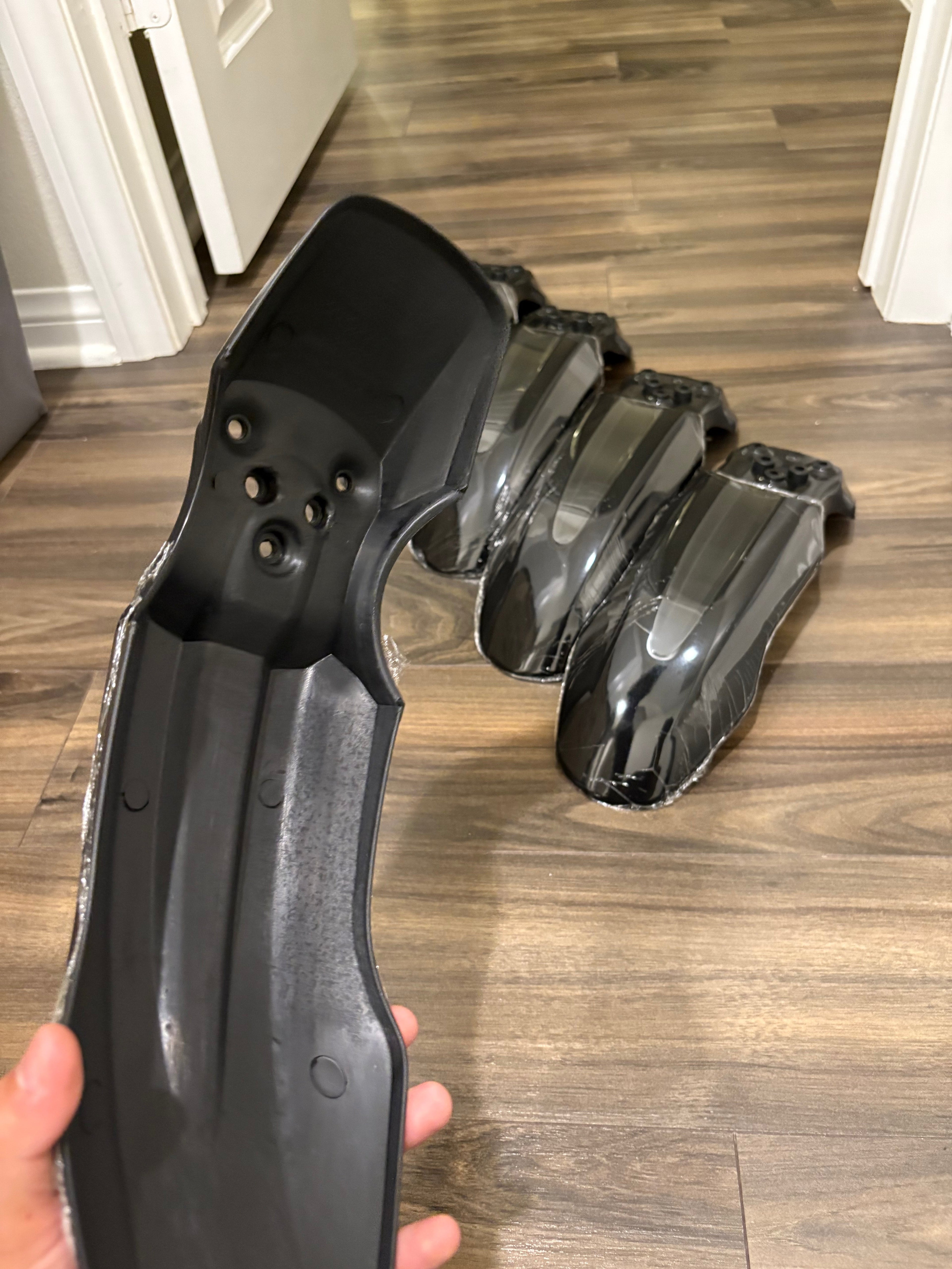 Tuttio Front fender