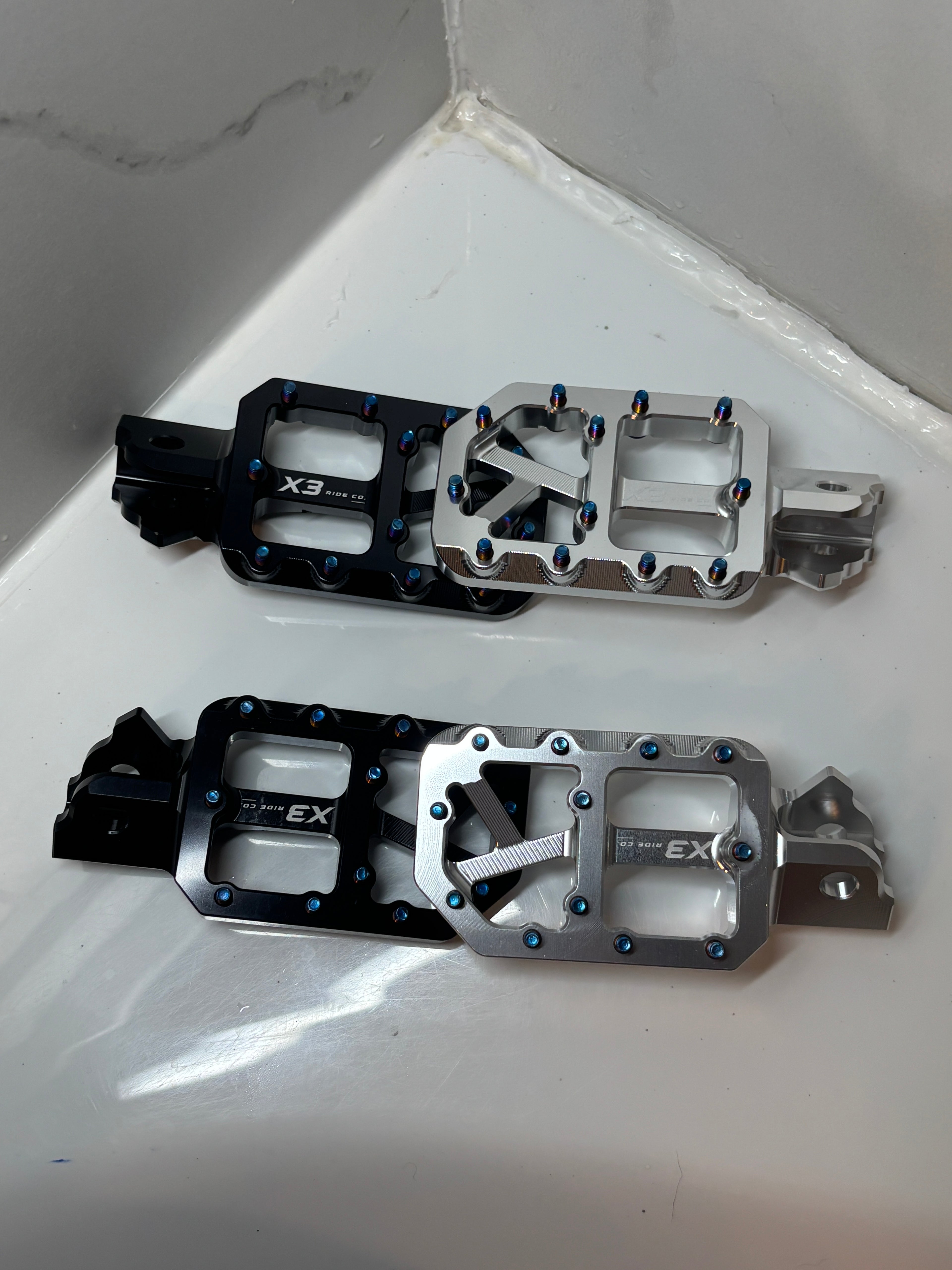 Surron LBX/ Talaria Pegs